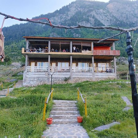 Khana Badosh Resort Kalam Eksteriør bilde