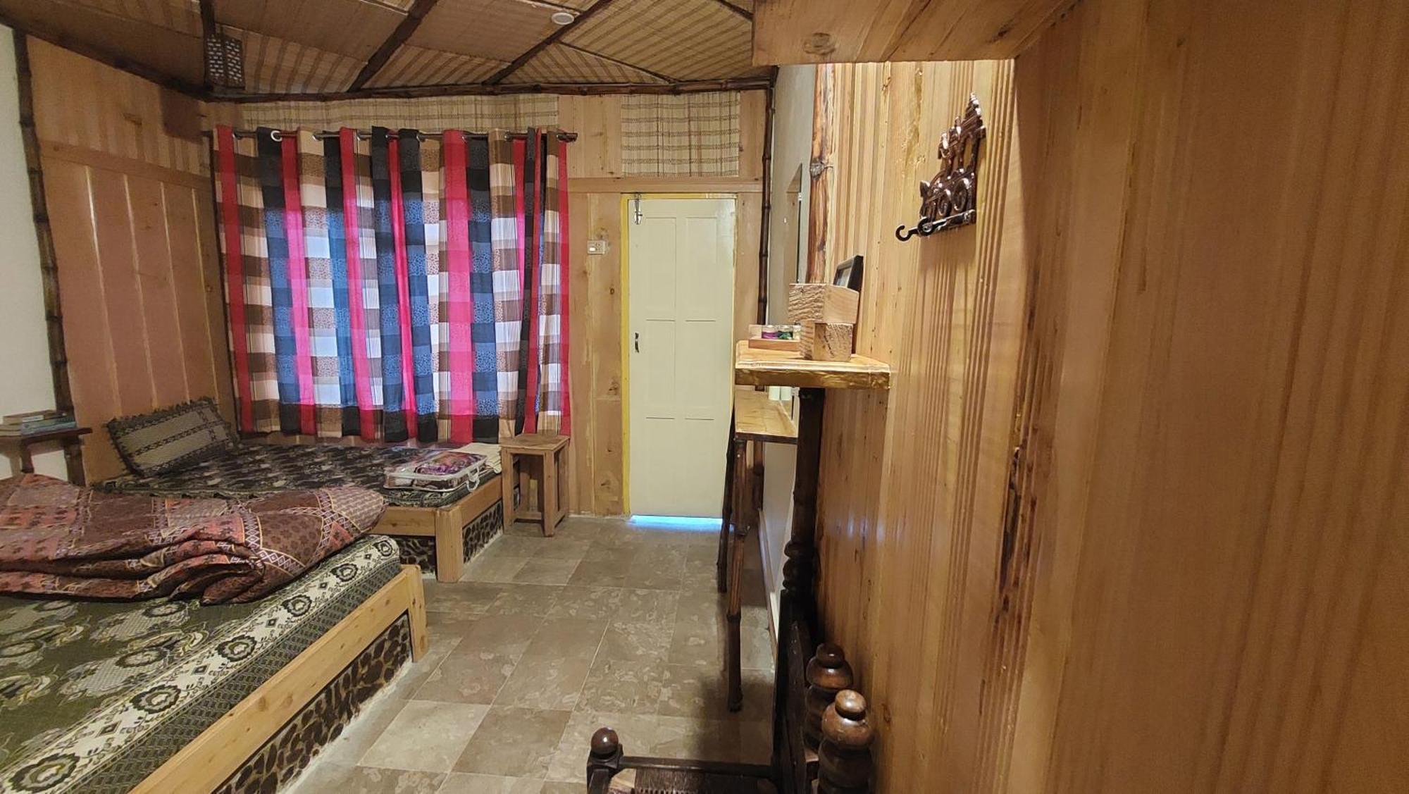 Khana Badosh Resort Kalam Eksteriør bilde