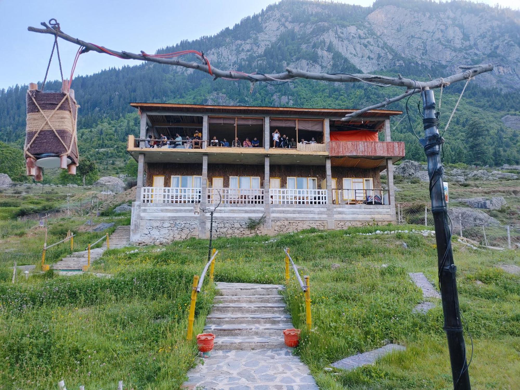 Khana Badosh Resort Kalam Eksteriør bilde